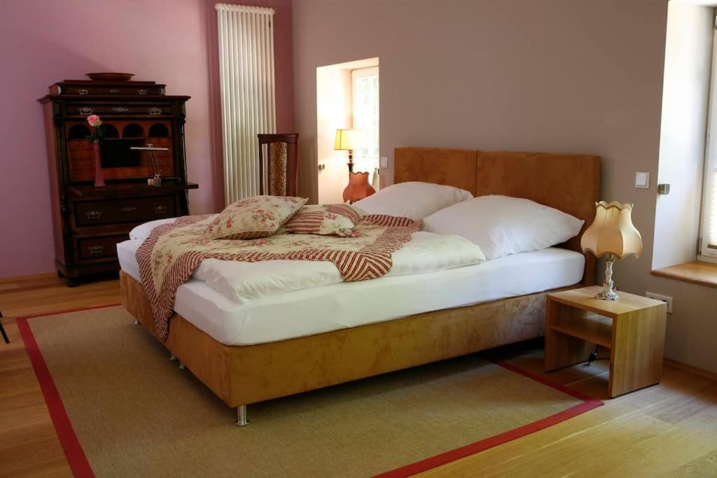 HeekHaus Keppelborg: Zi Antonia Mit Kirchplatzblickアパートメント エクステリア 写真